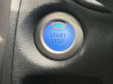 【プッシュ式エンジン】プッシュ式エンジンスタートでブレーキを踏んでボタンを押すだけでエンジン始動がスムーズ!!鍵をカバンに入れているだけでエンジンの始動が可能★とても便利な機能です