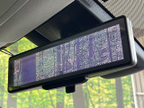 【デジタルインナーミラー】後席の大きな荷物や同乗者で後方が確認しづらい時でも安心!カメラが撮影した車両後方の映像をルームミラー内に表示。クリアな視界で状況の確認が可能です!