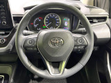 【純正革巻きステアリング】上質な革を使用することで、手にしっかり馴染みとても運転しやすいハンドルです♪