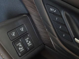 運転席のパワーシートは3名様分までメモリー機能付きです。