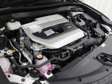 M20A-FXS型 2.0L 直4 DOHCエンジンと3NM型 交流同期電動機のハイブリッドシステム搭載、FF駆動です。