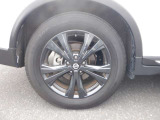 18インチ純正アルミホイール!!格好良くてホイールがあなたの愛車をいっそう輝かせます☆