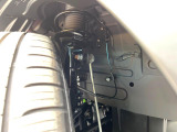 お車を安心してお乗りいただく為には、足回りの定期点検が欠かせません。サービスサポート(有償保証)では無料点検もご提供しており、安心のカーライフをお過ごしいただけるサポート体制が整っています。