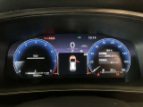 明るく視認性が良く夜もハッキリと見る事が出来て分かり易い配列となっているので安全運転に繋がりますよ!!