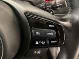 【アダプティブ・クルーズ・コントロール】予め設定した車速内でクルマが自動的に加減速。 前走車との適切な車間距離を維持しながら追従走行し、高速道路でのドライバーの疲労を軽減してくれる嬉しい機能付♪
