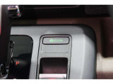 ECONボタンで低燃費モードに☆☆☆ECONスイッチを上手に使ってエコドライブ♪♪環境にもお財布にも優しい装備です☆☆☆
