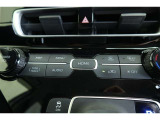 【オートエアコン】温度だけ設定すれば後は車におまかせ♪