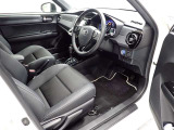 日々の運転を楽々サポート!座り心地のいいシートで快適なドライビングを楽しめます