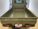軽自動車はもちろん、乗用車、商用車、福祉車両や他銘柄のお車など、豊富なラインアップで取り揃えております。スタイルも走りも多彩なクルマの中から、お客様にぴったりの1台がきっと見つかります。