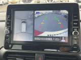 アラウンドビューモニターです!上空から貴方のお車をモニタニングしている様に車両の周りの安全確認が出来ます!