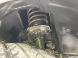 お車を安心してお乗りいただく為には、足回りの定期点検が欠かせません。サービスサポート(有償保証)では無料点検もご提供しており、安心のカーライフをお過ごしいただけるサポート体制が整っています。