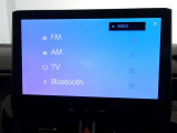 Bluetooth接続機能・スマートフォンなどからお気に入りの音楽を飛ばしてワイヤレス再生したり、ハンズフリー通話ができます。