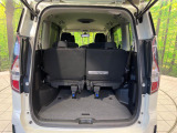 普段のお買い物や通勤、送迎等に十分な荷室スペースを確保しております。シートを倒すと、大きな荷物の積載も可能です♪
