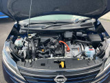 e-POWERはエンジンを発電専用にしてエンジンの作動時間を短縮。さらに、ごくわずかな減速でも回生エネルギーがとれるよう設定して、あらゆる走りのシーンで優れた燃費性能を発揮します。