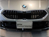 ☆BMWの代名詞とも言える【キドニーグリル】一目見ただけでBMW車であると認識できる確固たるアイコンとして存在感を放ちます☆