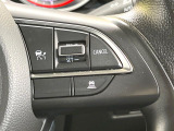 【アダプティブクルーズコントロール】高速道路での長距離走行が楽に!!自動で速度を保つクルーズコントロールが、衝突軽減システムと連携し、前方の車両を感知して車間を保つように速度調節してくれます!!
