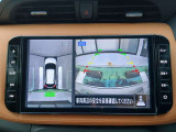 車を真上から画面で確認出来るアラウンドビューモニター♪画面を見ながら車庫入れが非常に楽になります!