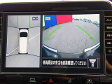 上からの視点で狭い駐車場への駐車などに役立つアラウンドビューモニターです♪