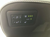 2列目まではパワーシートとなります。また2列目はエアシートや電動リクライニング&オットマンも装備で快適です。