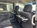 コンビニフック付シートバックテーブル(運転席/助手席)