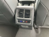アクセルを踏み込んだ瞬間から感じるディーゼルならではの力強いトルク。燃費だけではなく「走り」も楽しみたい方におすすめしたい、ゴルフTDIスタイルです。