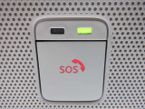 【SOSコール】急病時や危険を感じた時には、SOSコールスイッチを押してください。万が一の事故発生時には、エアバッグ展開と連動し自動通報されます。