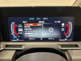 メーター内のディスプレイには運転をサポートするさまざまな情報を表示