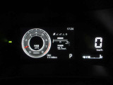 ディスプレイには運転に必要な様々な情報を表示します。