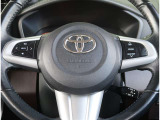 【ステリングスイッチ】運転しながら各種操作が可能な画期的な装備!とっても便利ですよ。