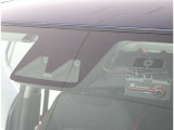 サポカーは、高齢運転者を含めたすべてのドライバーによる交通事故の発生防止・被害軽減対策の一環として、国が推奨する新しい自動車安全コンセプトです。詳しくは販売店スタッフまでおたずねください。