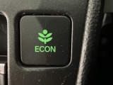 ★ECONスイッチ★ エコドライブを加速しよう!スイッチをONにすると、運転の仕方によるロスを抑え込み燃費をよくするようクルマが頑張ります(*^ー^*)燃費向上にチャレンジ♪