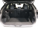広々としたラゲージスペースを備えています。大きなものや長さのある荷物もしっかりと積み込めます。