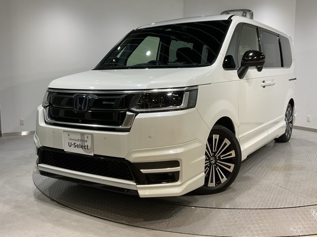 ステップワゴン  2.0 e:HEV スパーダ プレミアムライン