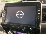【大画面ナビ】人気の大型10インチナビを装備。存在感のある大画面はインパクト大!ナビ利用時のマップ表示は見やすく、テレビやDVDは臨場感がアップ!いつものドライブがグッと楽しくなります♪