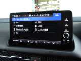 ナビゲーションはホンダコネクトディスプレイを装着しております。AM、FM、Bluetooth、フルセグTVがご使用いただけます。初めて訪れた場所でも道に迷わず安心ですね!