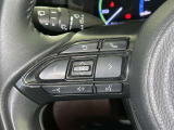 ステアリングスイッチ装備!運転しながら手元でオーディオの操作などができます。