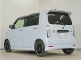 当社では、お客様に安心してお車をお選びいただくため、ご購入前に現車のご確認をお願いしております。