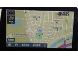 ディスプレイオーディオを装備。スマホとクルマをつなぐことで、これまでのナビに加えて、いろんなサービスが楽しめます。