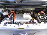 自慢のエンジンはパワードbyHONDAです。精度とバランスにこだわって、低回転からスムースなパワーを発揮します。