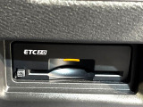 【ETC】高速道路の料金所をストレスなく通過!話題のスポットやサービスエリアに多い「スマートIC」利用時は必須のアイテムです。当店でセットアップを実施、ご納車当日からすぐにご利用いただけます!