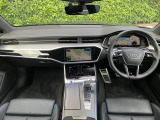 Audiのインテリアはエクステリア同様、優れたデザイン性とクオリティ、そして機能性を兼ね備えております。