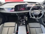 Q6 e-tron クワトロ アドバンスト Sラインパッケージ 4WD 