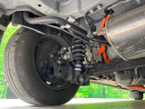 お車を安心してお乗りいただく為には、足回りの定期点検が欠かせません。サービスサポート(有償保証)では無料点検もご提供しており、安心のカーライフをお過ごしいただけるサポート体制が整っています。