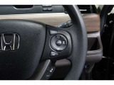 Hondaセンシングの機能のひとつ、アダプティブクルーズコントロール付!アクセルから足を離しても設定したスピードと前車との車間を保ち走行してくれます!車線維持もアシスト☆高速道路で疲労軽減ですね☆