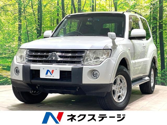 パジェロ 3.0 ショート VR-I 4WD 