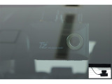 ドライブレコーダー(TZ-DR210)装備してます。フロントとリヤーのカメラで録画しているので万が一の時の記録で安心です。
