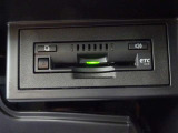 電動格納式ドアミラー・パワーウインドウを装備しています。