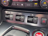 GT-Rのマルチハイパフォーマンスを最大限に引き出すセットアップスイッチです!トランスミッション、ショックアブソーバー、VDC-Rのそれぞれ3段階のモード切替が可能。さまざまな路面に対応できます。
