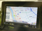 【ナビゲーション】目的地までしっかり案内してくれる使いやすいナビ。Bluetooth接続すればお持ちのスマホやMP3プレイヤーの音楽を再生可能!毎日の運転がさらに楽しくなります!!