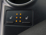 シートヒーターを装備しています!高級車ならではの装備です!シートが暖まりますので、寒い冬場も快適にご乗車頂けます!腰にも優しい!お子様や女性にも嬉しい装備ですね!!